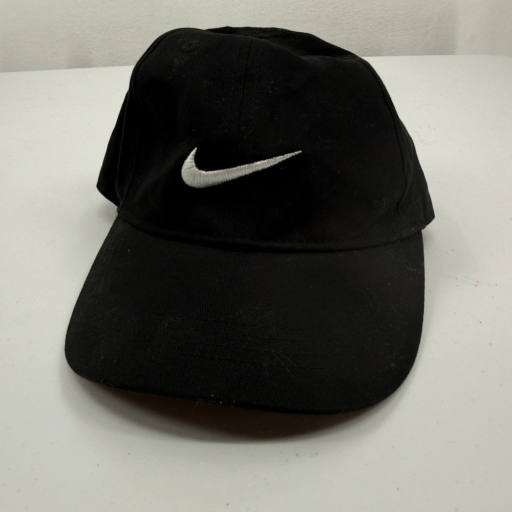 Nike Club Cap‎ Kids Size 4-7 Black Embroidered Swoosh Adjustable Cotton Hat